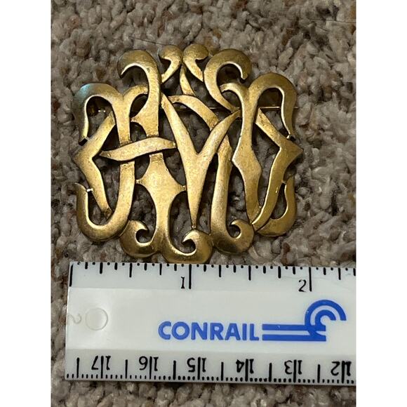 M Jent Vintage Gold Tone Monogram Style Brooch Pin - Picture 3 of 3